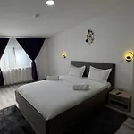 Relax House Hotel apartamentowy Krajowa