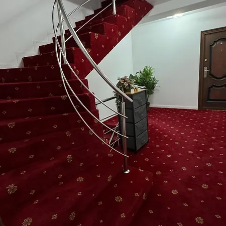 Relax House