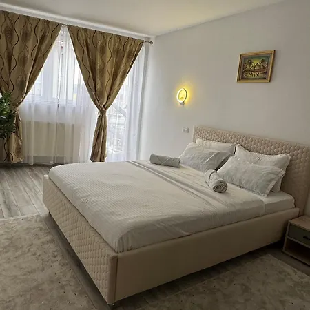 Ξενοδοχείο με διαμερίσματα Relax House Κραϊόβα