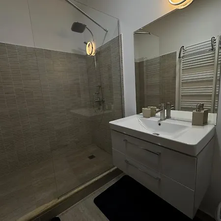 Aparthotel Relax House 3*