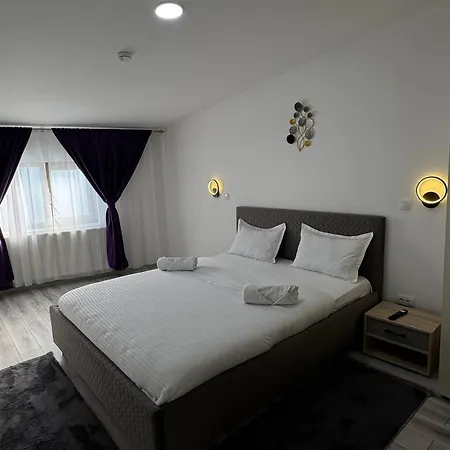 Relax House Ξενοδοχείο με διαμερίσματα Κραϊόβα