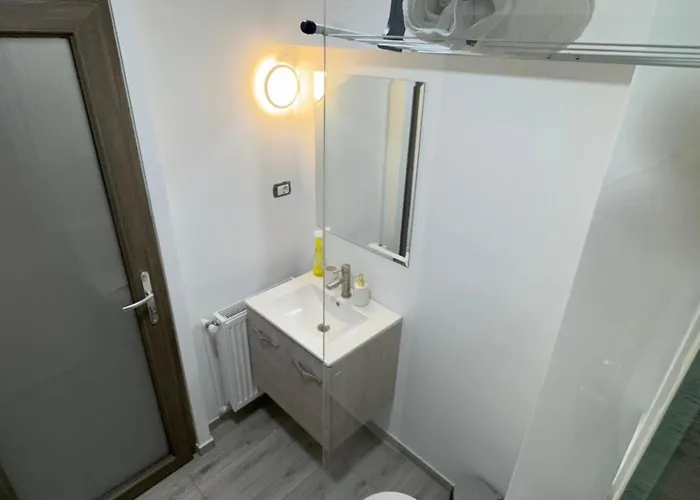 Relax House 3* 克拉奥华