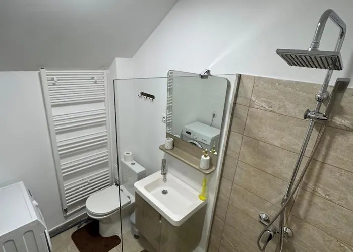 Relax House 克拉奥华